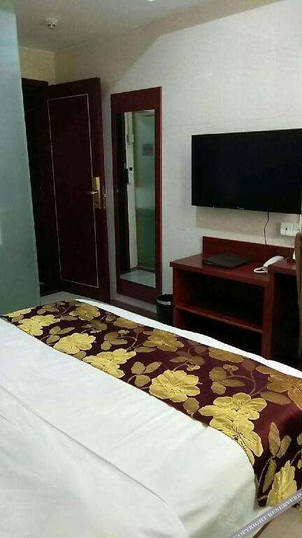 Ou'erdeng Hotel — hotel in Guangming