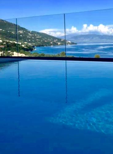 Villa Renata Gold Private Pool Free Parking & Sea View — 4-Star Luxury Hotel in Corfu, Greece