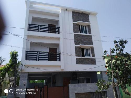 Santiago illam in Velankanni, India