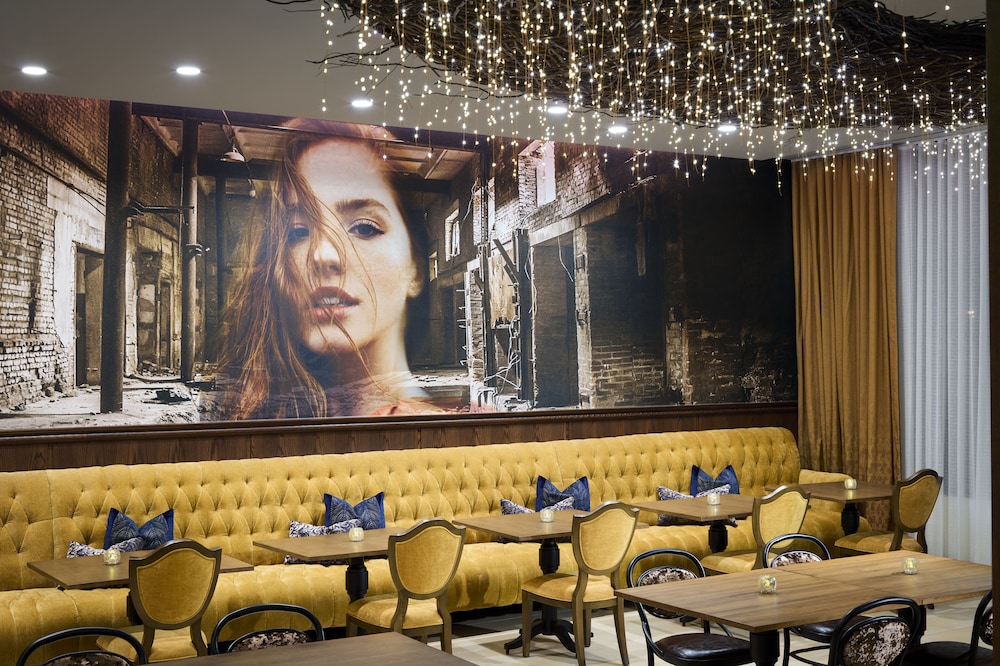 The Peregrine Omaha Downtown Curio Collection by Hilton - photo 59