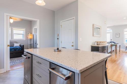 40 East Peach Bound by Oak Island Accommodations - photo 13