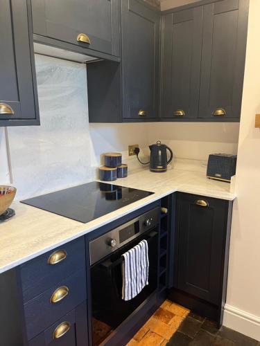 2 Bed Cottage Houghton on the Hill Leicestershire — 4-Star Luxury Hotel in Houghton On The Hill, United Kingdom
