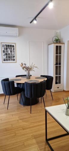 Apartment Rose — 4-Star Luxury Hotel in Sesvete, Croatia