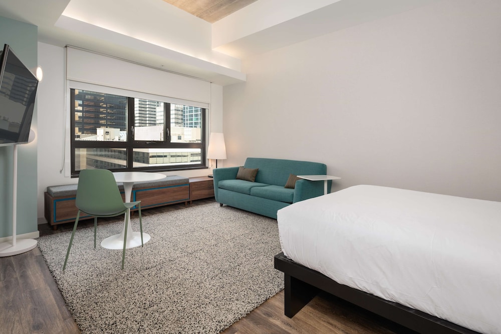 Motto by Hilton Philadelphia Rittenhouse Square - photo 22