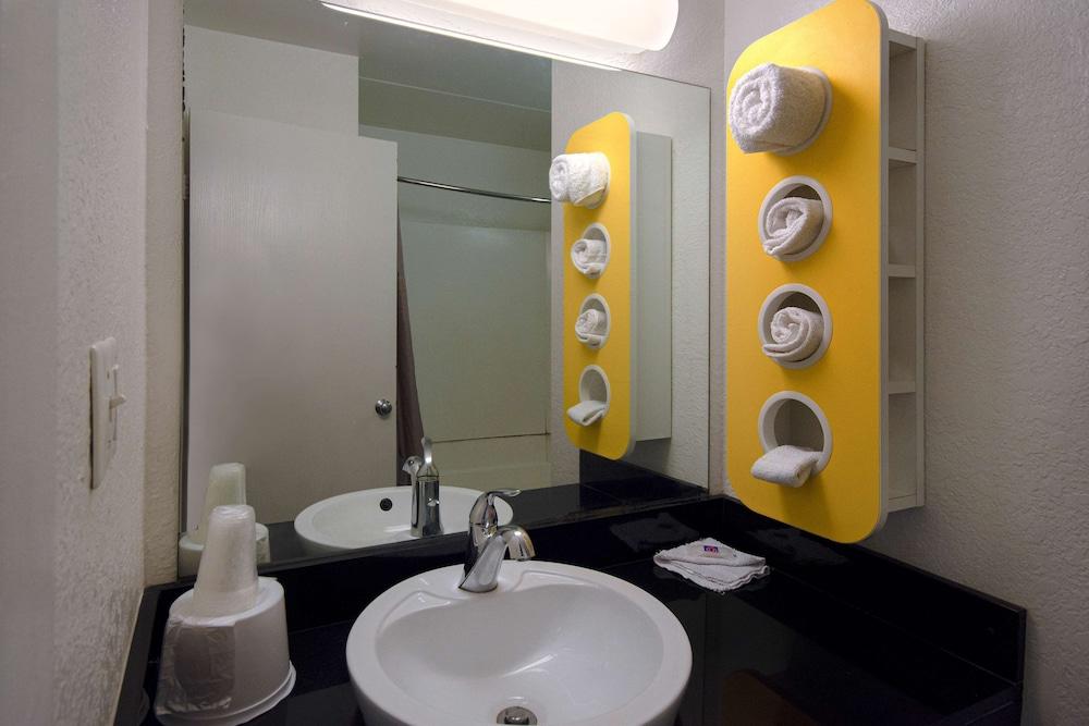 Studio 6 Merrillville IN - photo 14