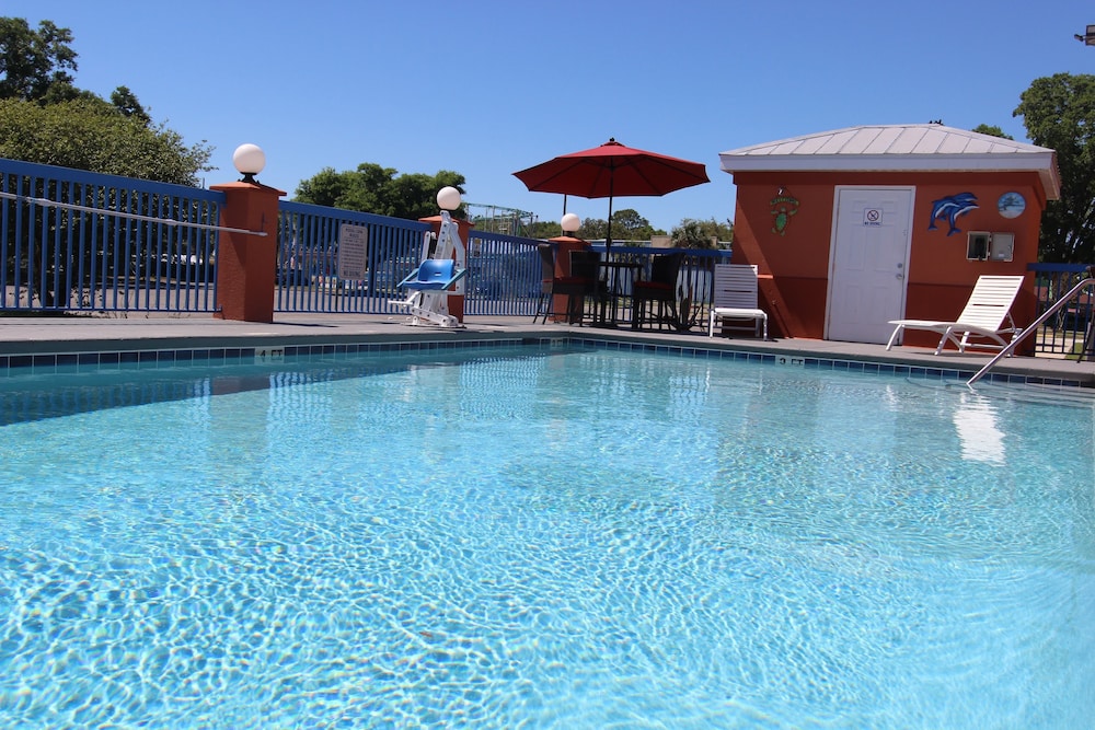 Hotel Pensacola - photo 73