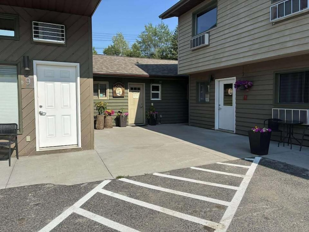 Nature's Inn Kenora — hotel in Kenora