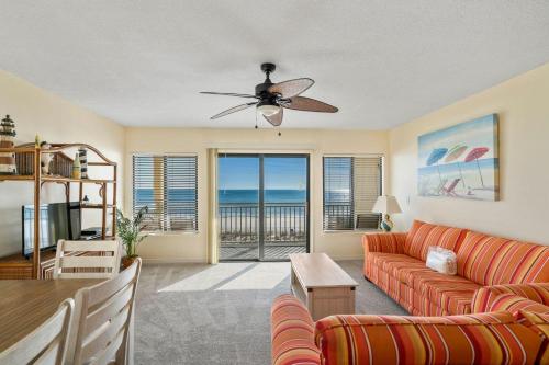Tiki Beach 31 - featured photo