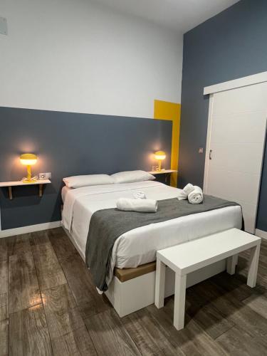 Estupendo Piso a 5 Min En Coche Del Aeropuerto - last minute hotel in Malaga