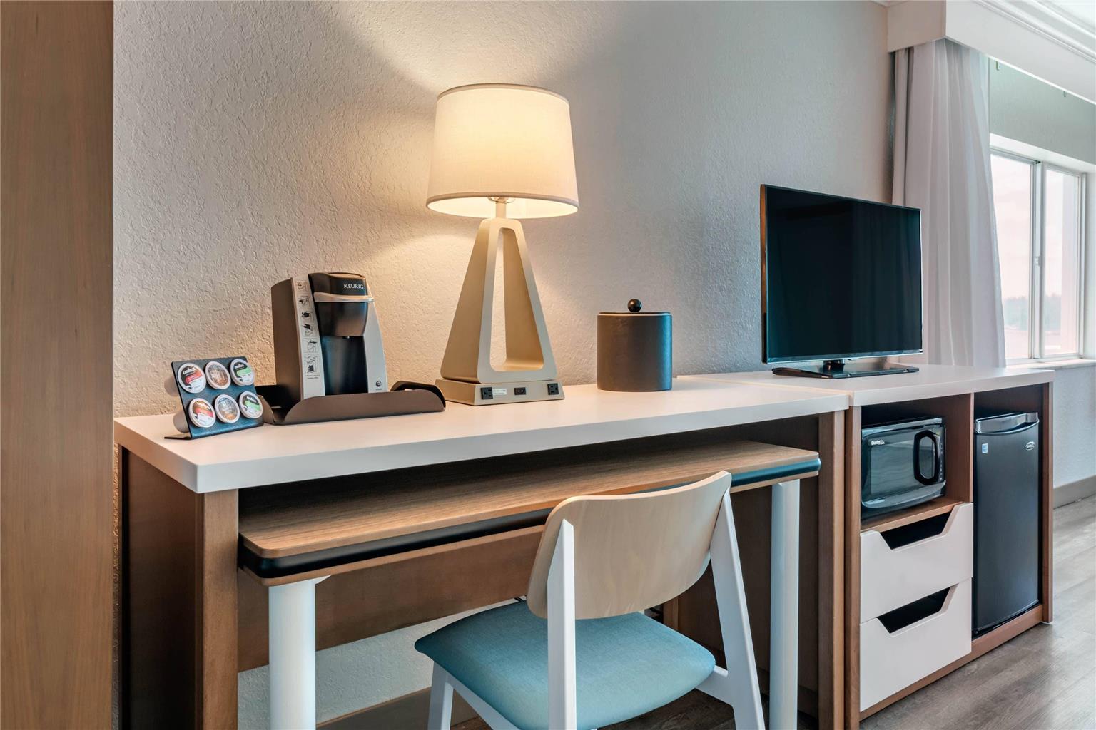 Dolphin Sands Clearwater Beach an Ascend Collection Hotel - photo 12