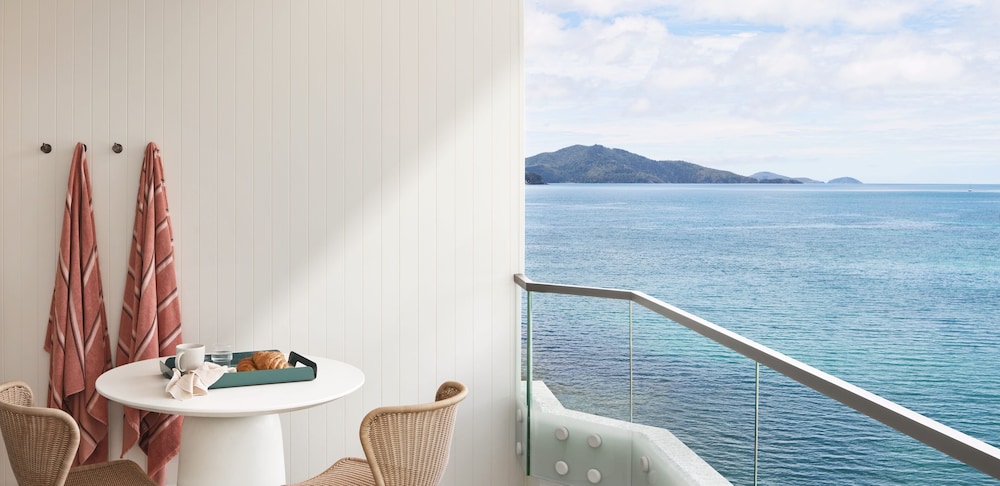 The Sundays — hotel in Hamilton Island