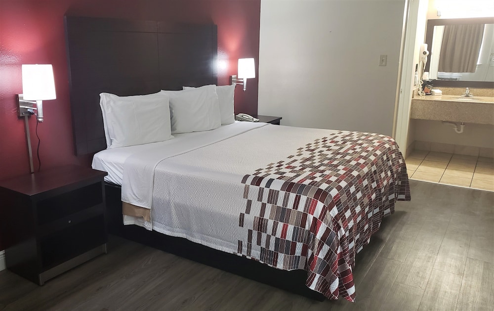 Red Roof Inn Kenner New Orleans Airport NE - photo 6