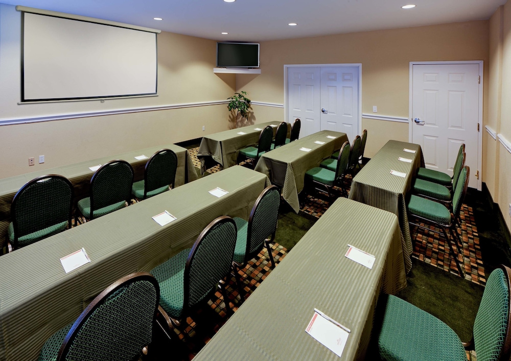 MainStay Suites Addison Dallas - photo 37