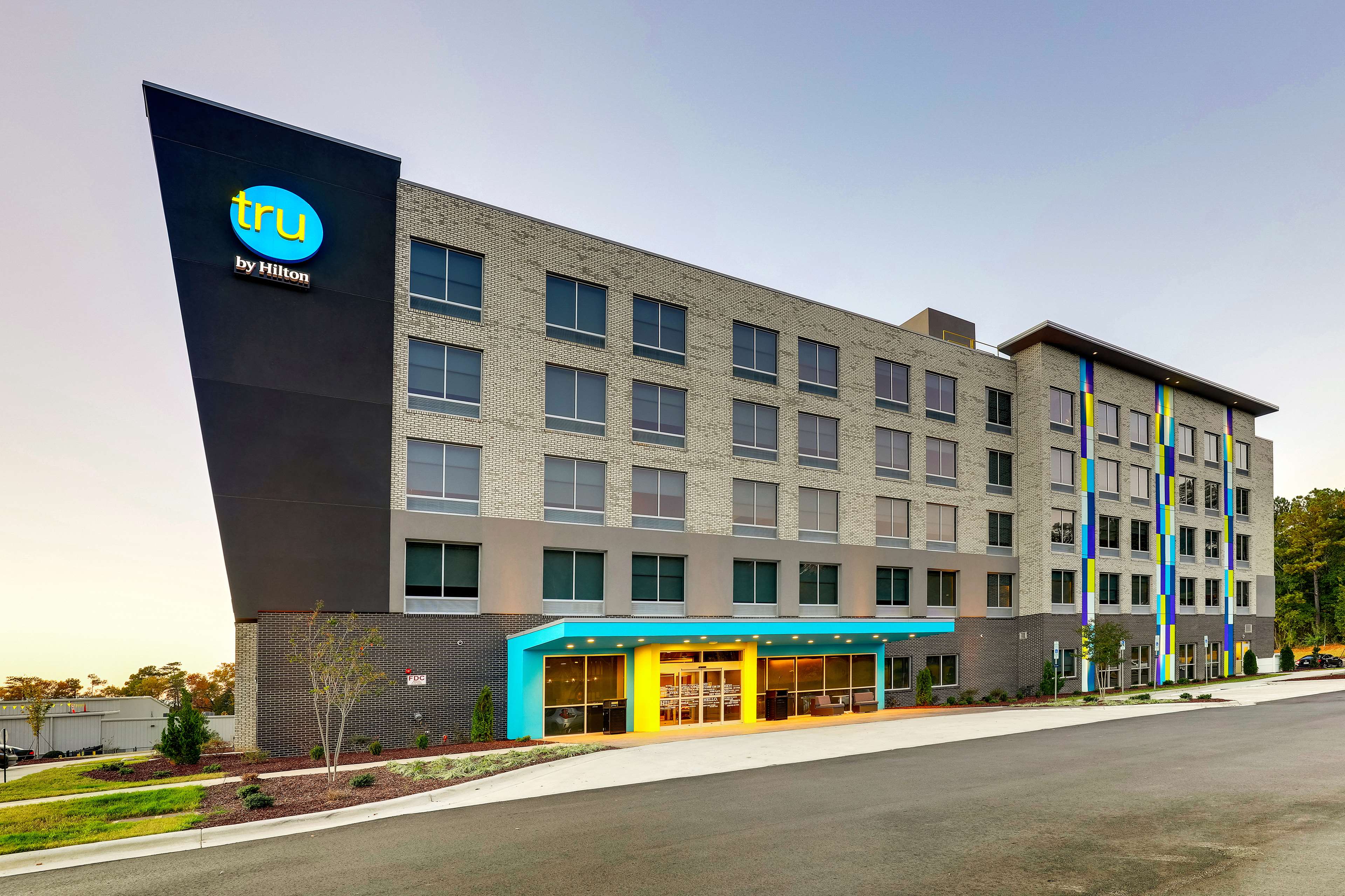 Tru By Hilton Raleigh Garner - photo 2
