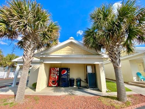 Island Inn of Atlantic Beach - photo 37