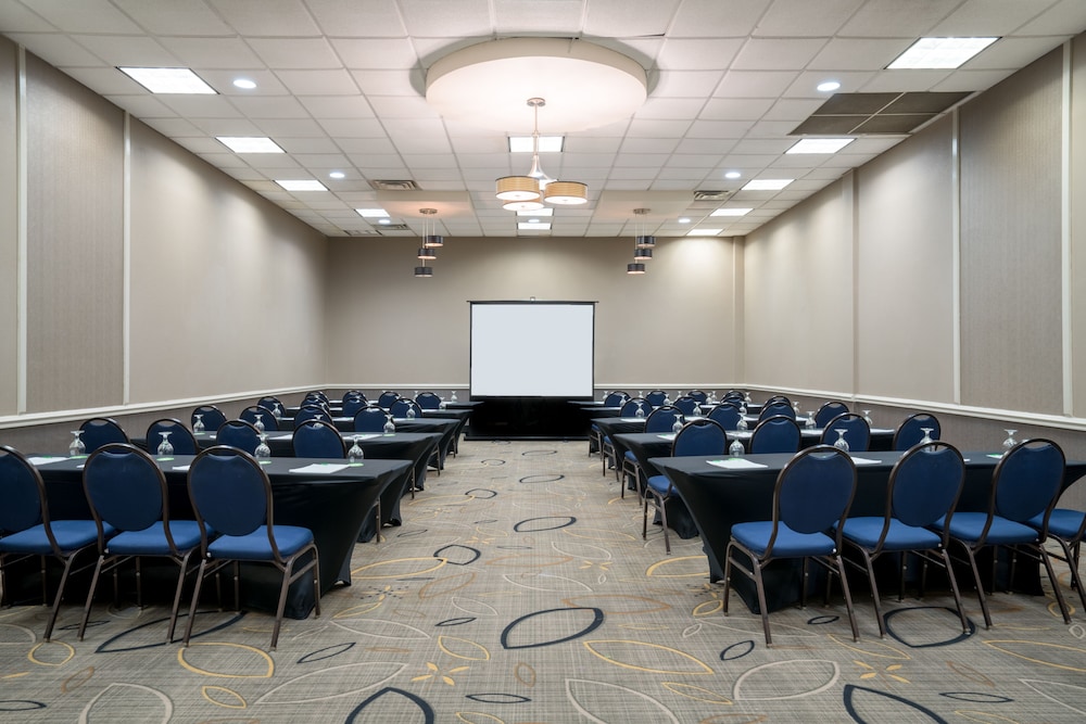 Holiday Inn Morgantown Reading Area by IHG - photo 29