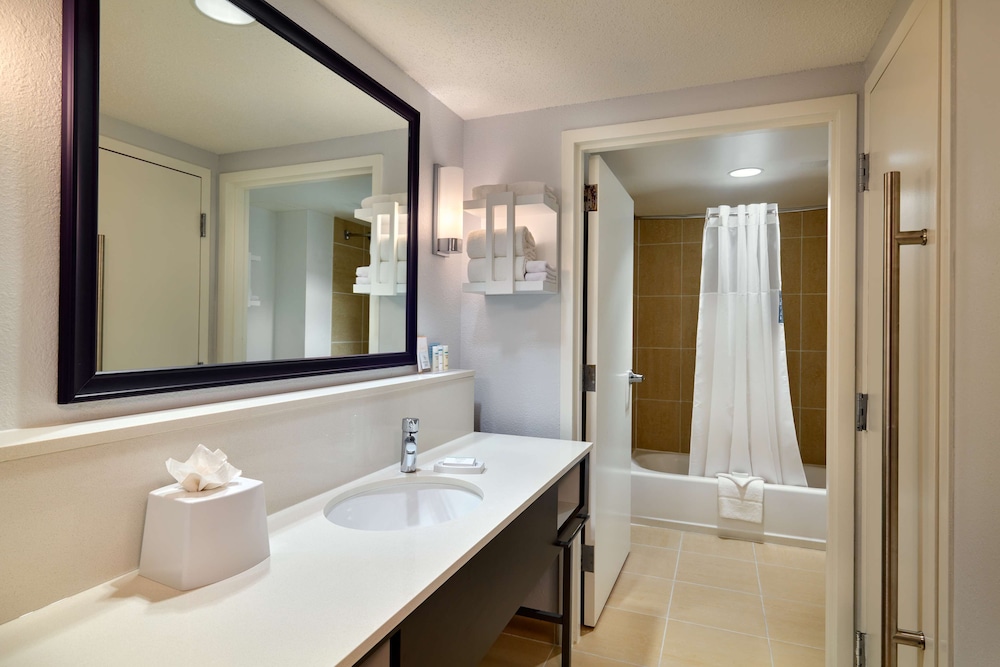 Hampton Inn Washington Downtown Convention Center - photo 33