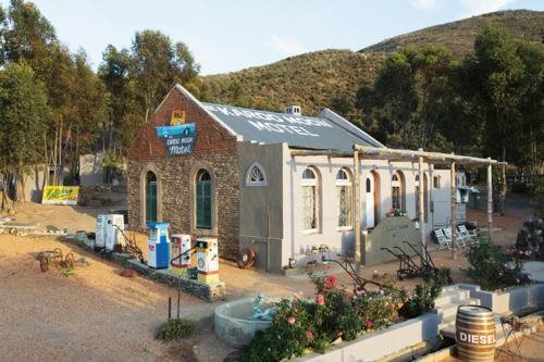 The Karoo Moon Motel — hotel in Cape Town