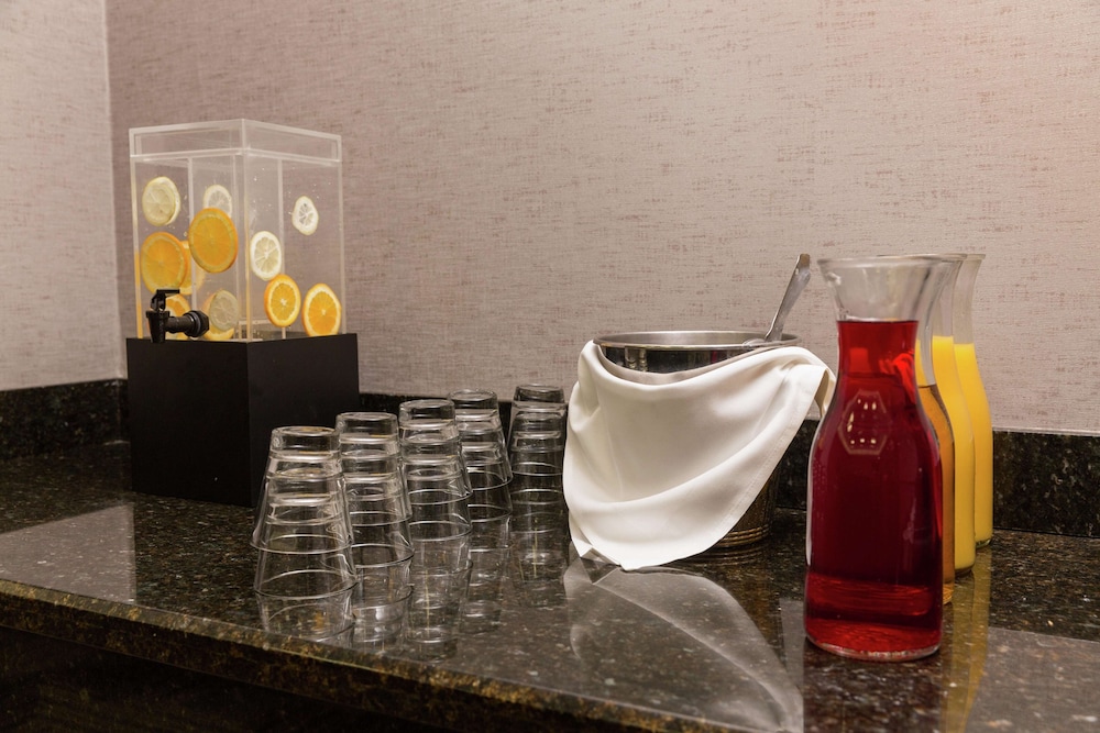 Hilton Chicago Oak Lawn - photo 43