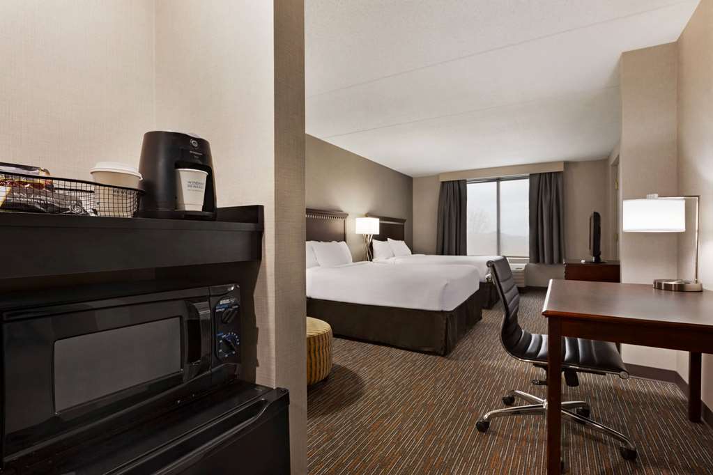 Wingate by Wyndham Bridgeport Clarksburg - photo 23