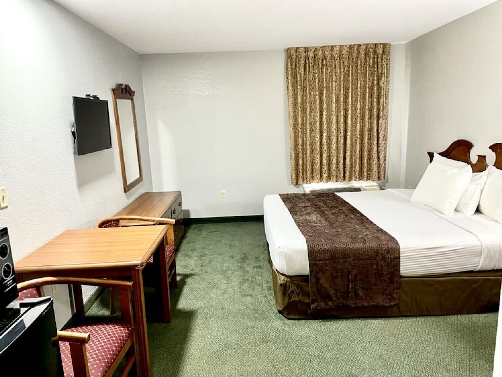 Star City Inn & Suites - photo 7