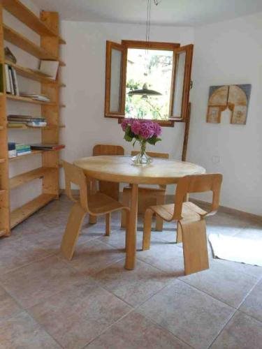 Rosales — Borso Del Grappa — photo 3