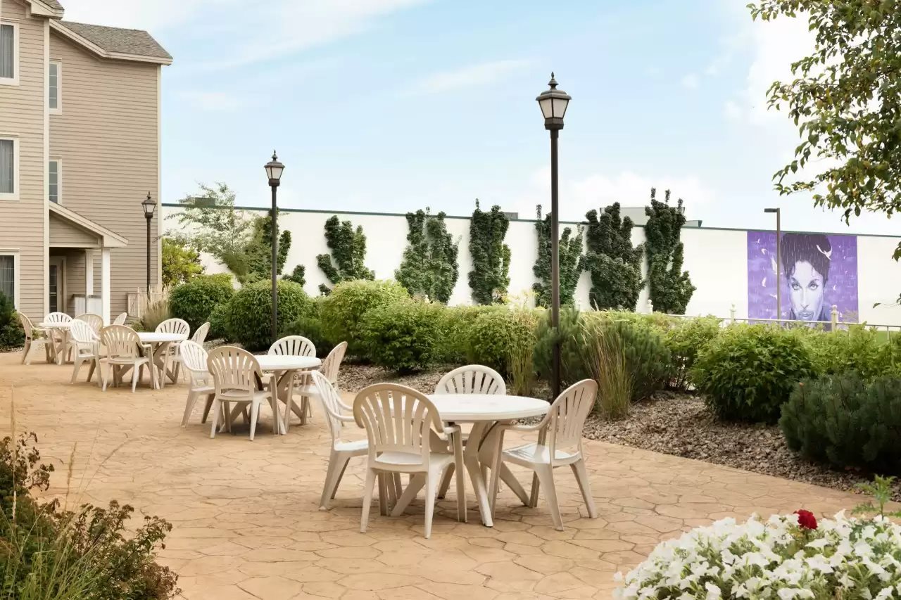 Country Inn & Suites By Radisson Chanhassen MN — hotel in Chanhassen