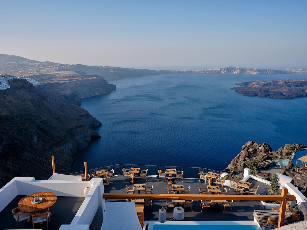 Stella Rocca a Mare in Fira, Greece