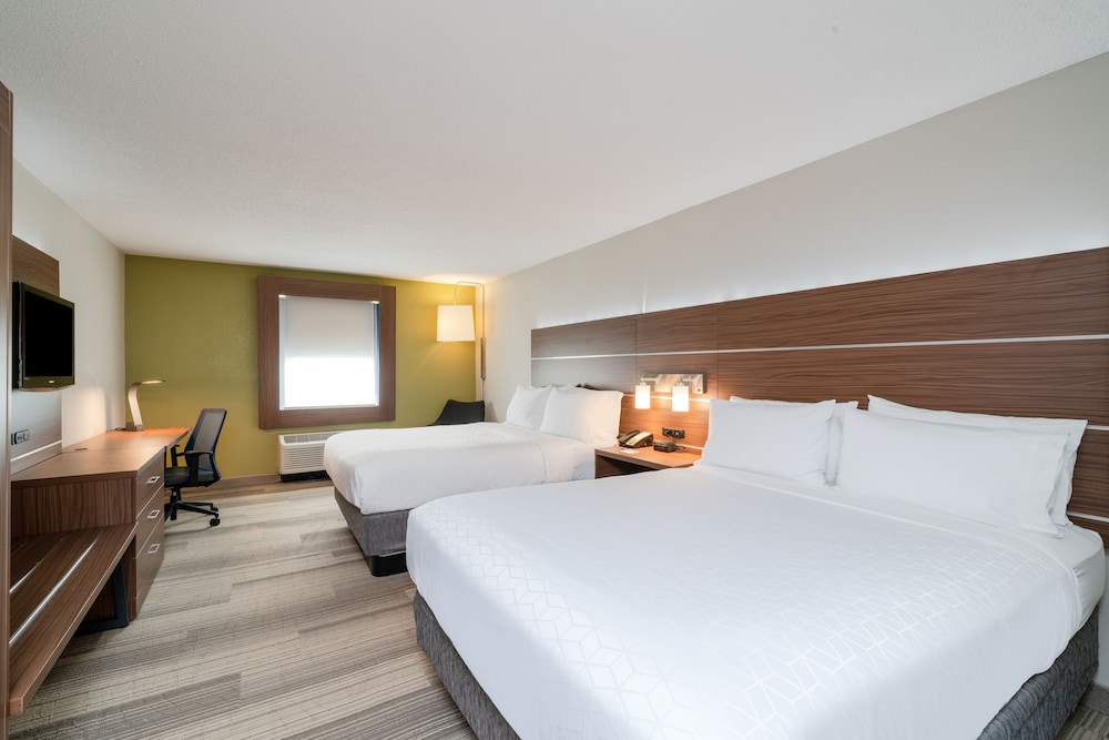 Holiday Inn Express Prince Frederick by IHG - photo 3