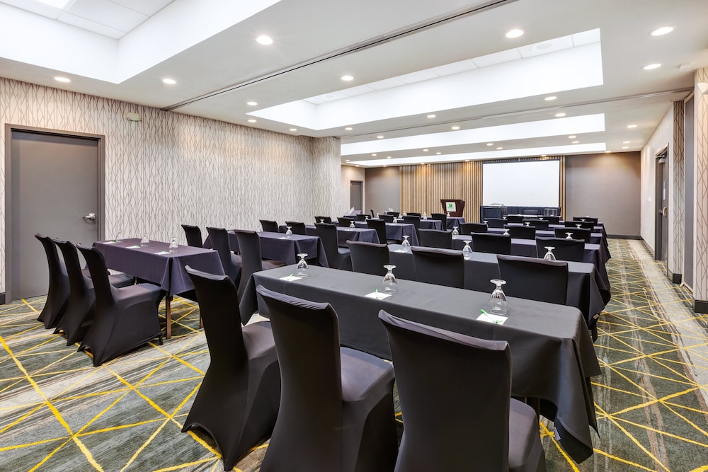 Holiday Inn Grand Rapids Downtown by IHG - photo 75