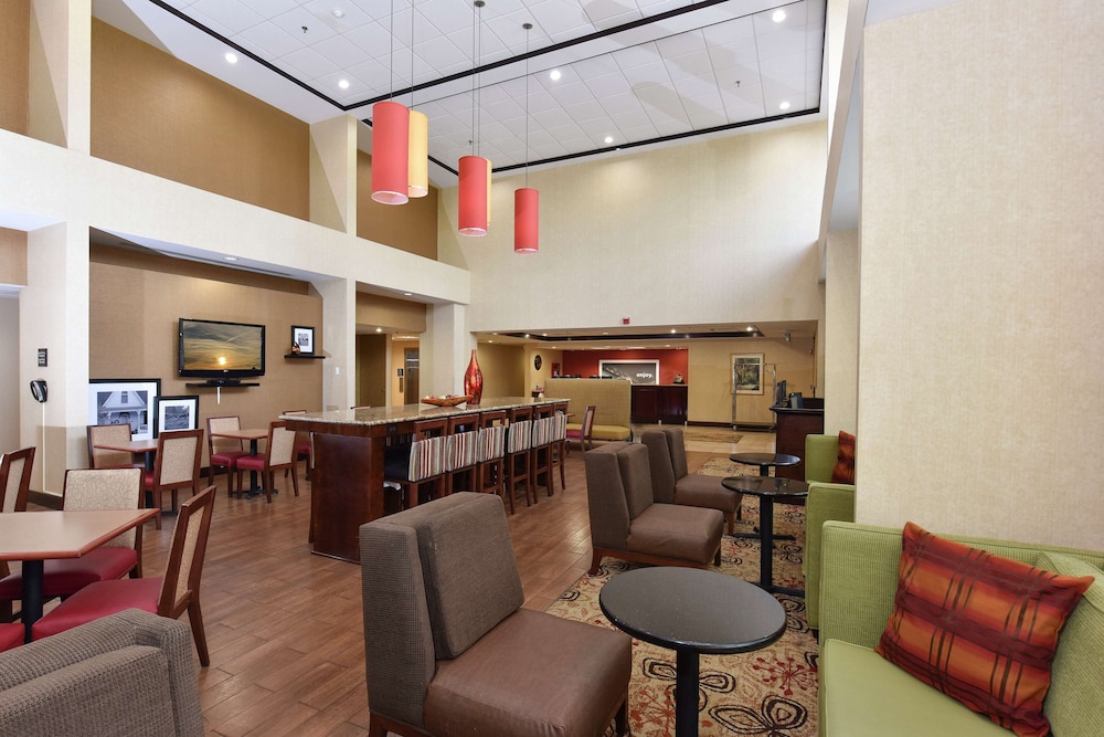 Hampton Inn Selma - photo 2