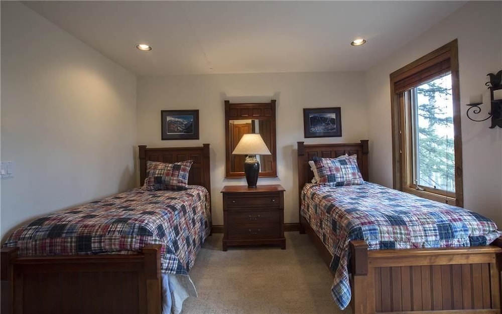 Sundance Grand Overlook By Telluride Resort Lodging - photo 18