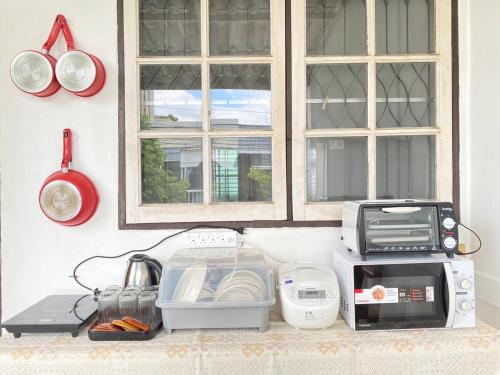 Cheap house 7min next to BTS Kasetsart 5 bedroom