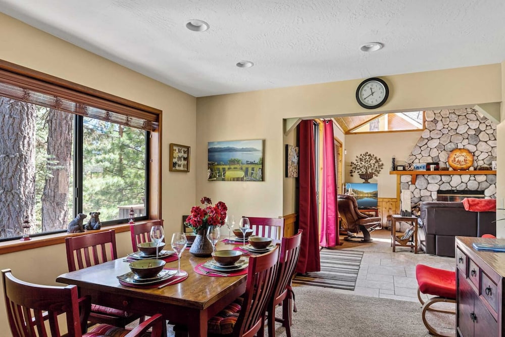 Sutter Ln by Avantstay Beautifully Remodeled Kitchen 4cabin chic Bedrooms - photo 27