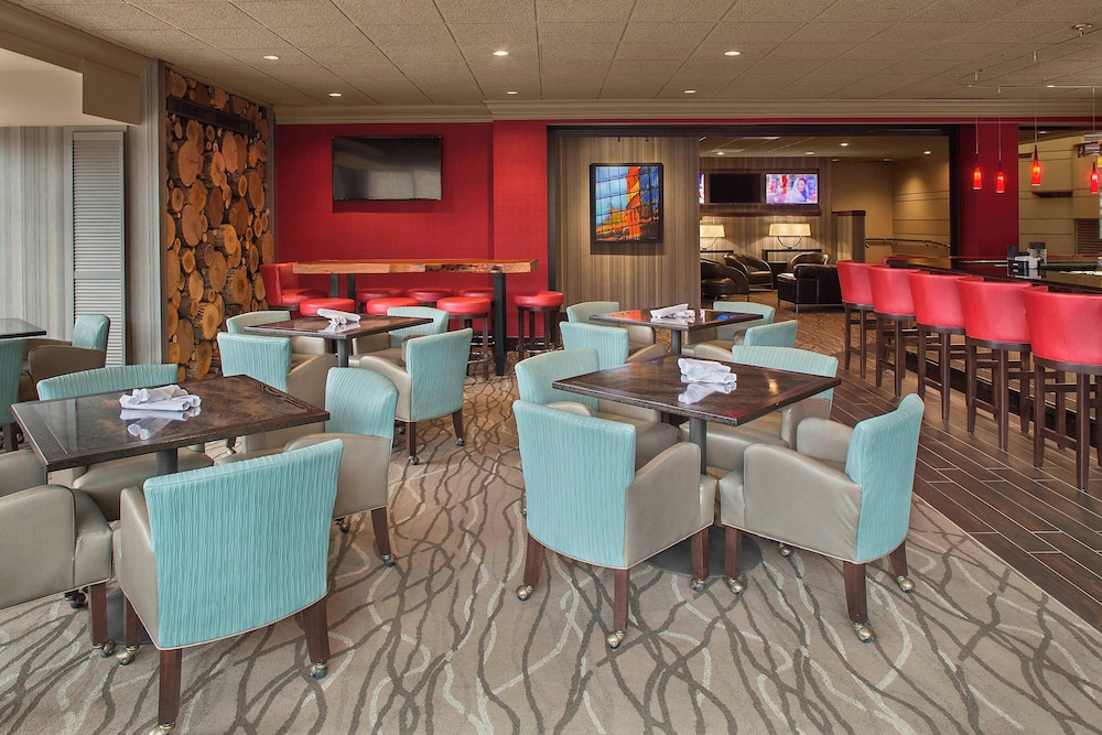 Sheraton Suites Akron Cuyahoga Falls - photo 26