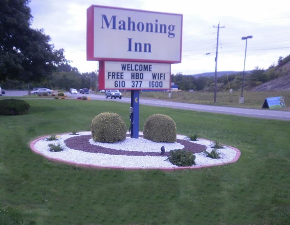 Mahoning Inn - photo 22