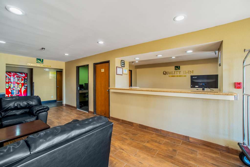 Quality Inn Carbondale University area - photo 8