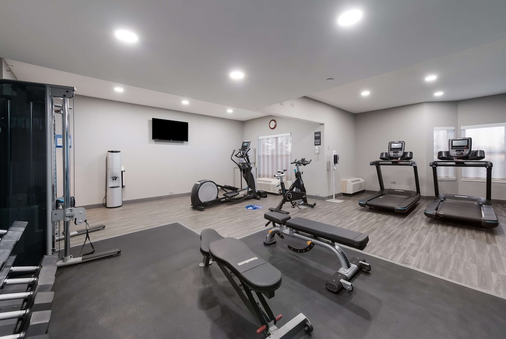 Hampton Inn & Suites Chicago Hoffman Estates - photo 37