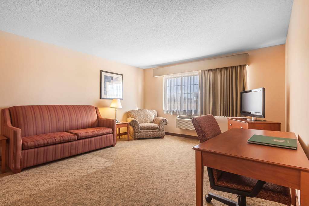 Quality Inn & Suites Owasso - photo 14