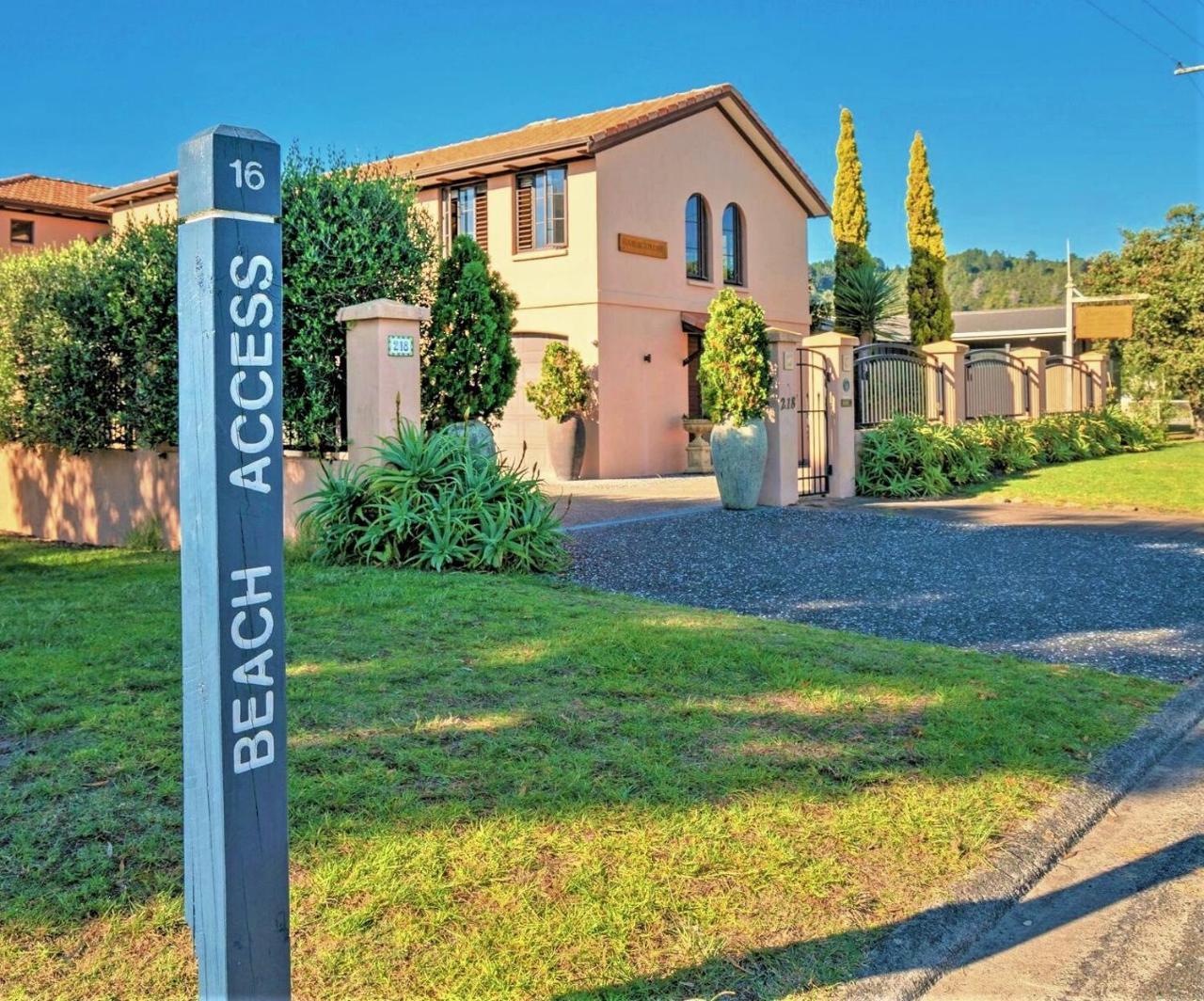 San Marco Luxury Tuscan Beachside Villa — 4-Star Luxury Hotel in Whangamata, New Zealand