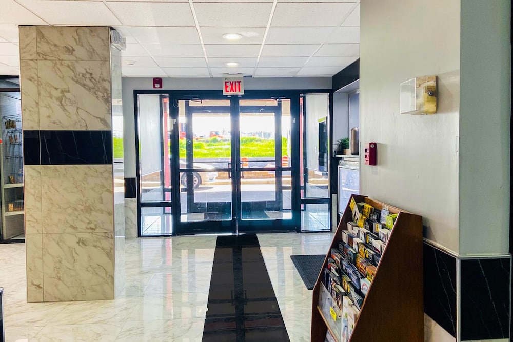 OYO Townhouse Inn Jacksonville near Little Rock Air Force Base - photo 3