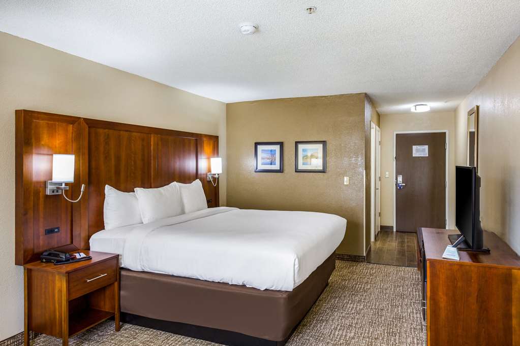 Comfort Inn Charleston South - photo 19