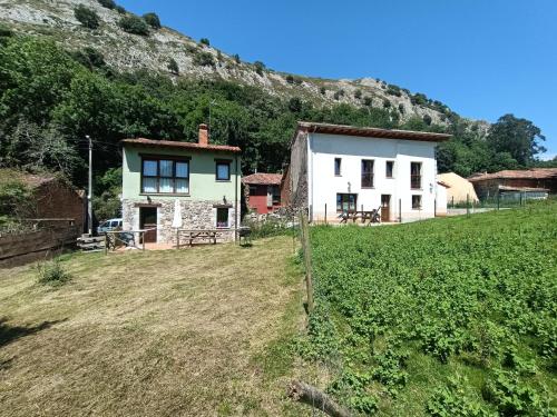 Vivienda vacacional La Poza la Braña in Llanes, Spain