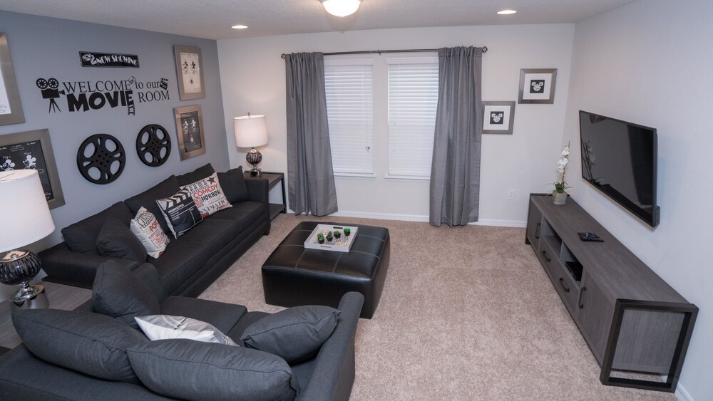 Windsor at Westside 18013 - photo 26