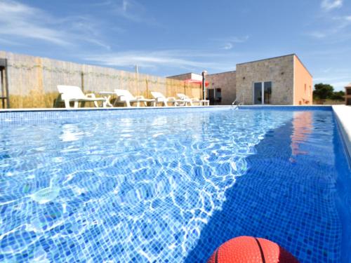 Holiday Home Vulelija Holiday Home by Interhome — 4-Star Luxury Hotel in Benkovac, Croatia