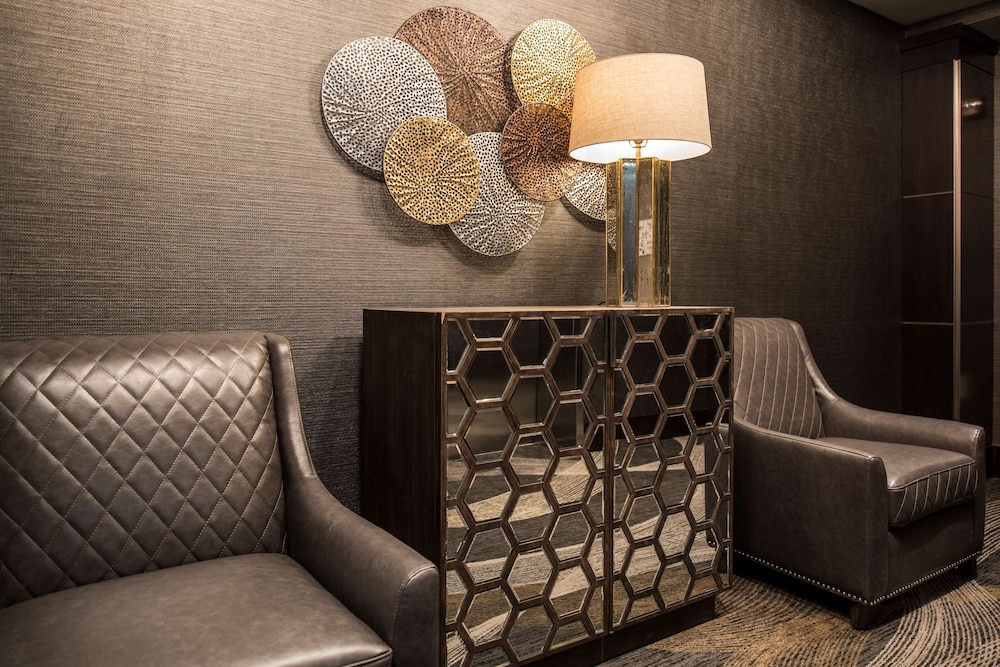 Hampton Inn & Suites Bridgewater - photo 3