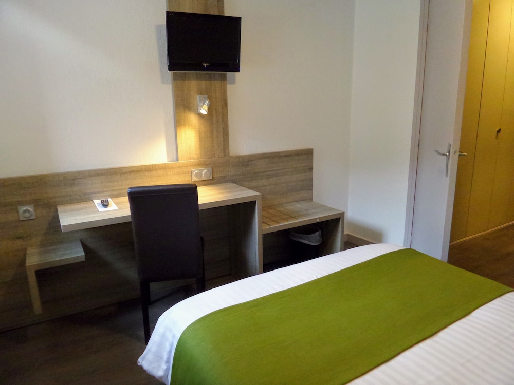 Jura Hotel — Saint-Claude-De-Diray — photo 5