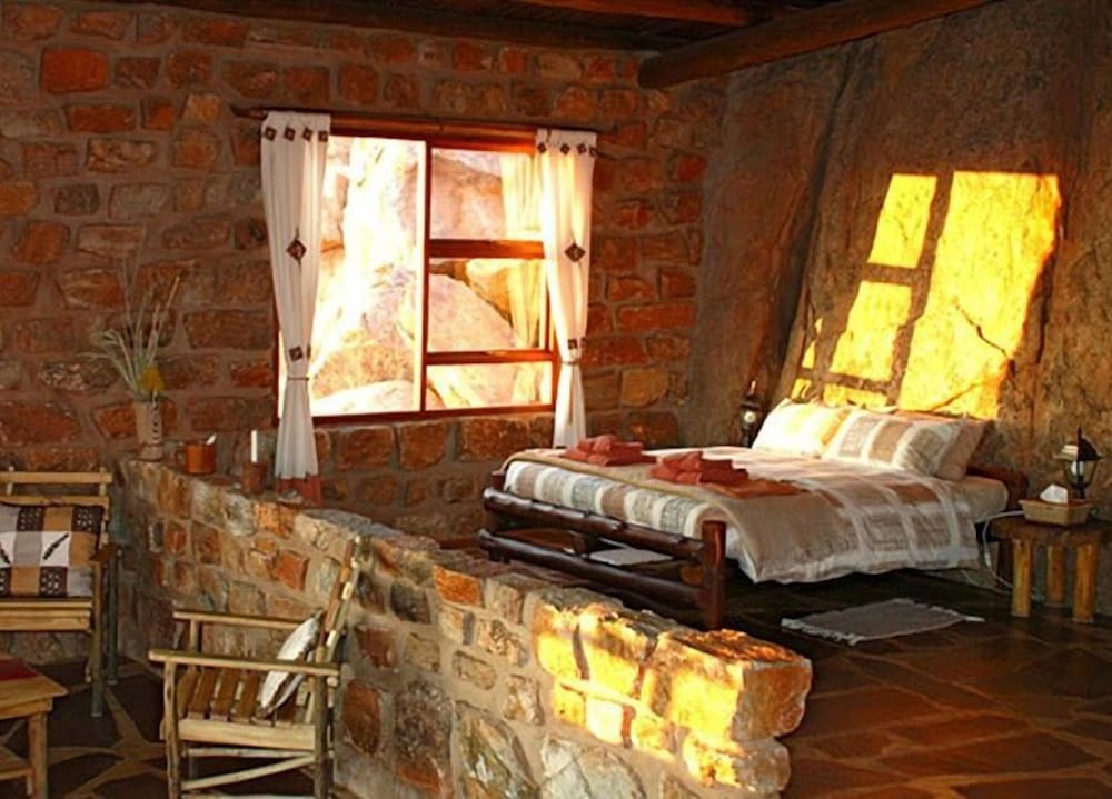 Klein Aus Vista Eagle s Nest chalets — Luderitz — photo 2
