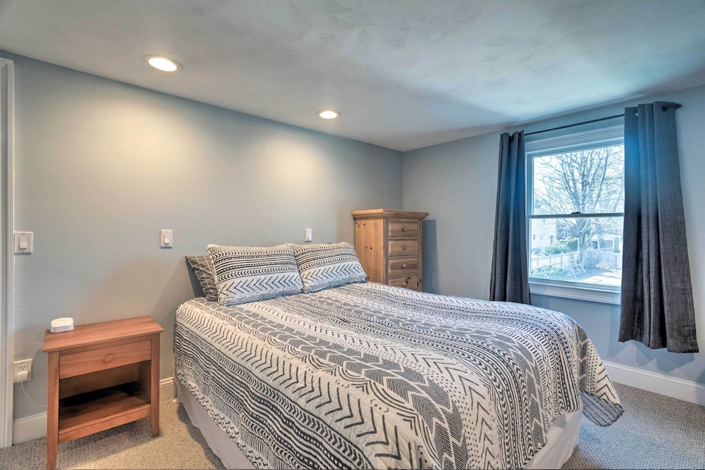 WFH Friendly Cozy Winter Retreat in Bristol — 4-Star Luxury Hotel in Bristol, United States
