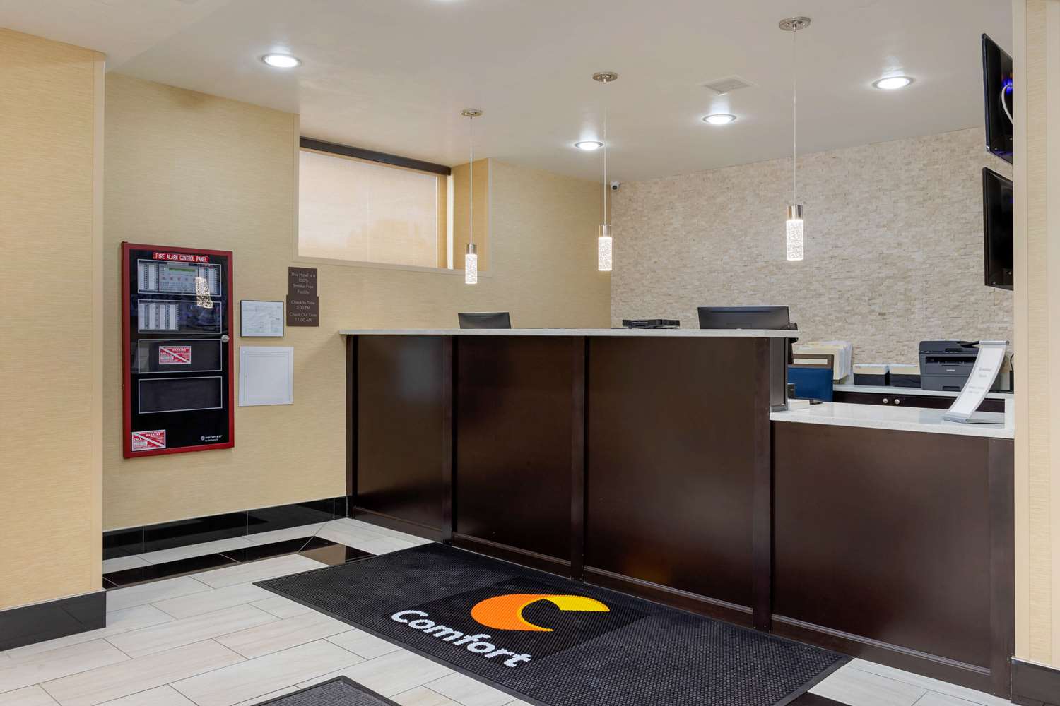 Comfort Inn and Suites Near JFK Air Train - photo 7